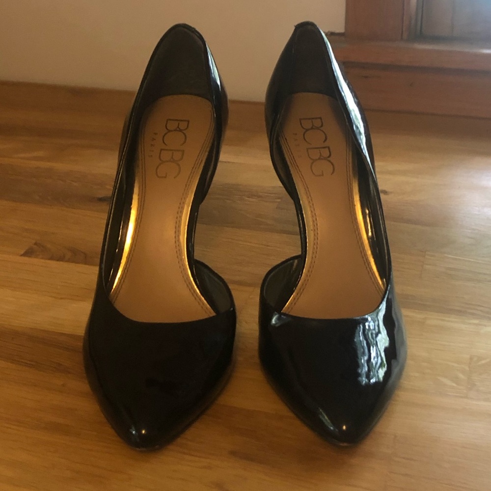 BCBG black patent pointy-toe heels, women’s size 9